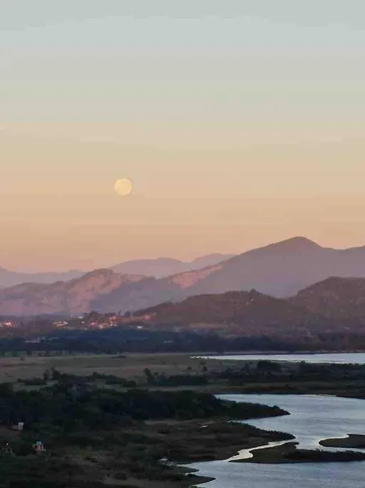 Casa Lakshmi- Alto Padrao Com Vista Encantadora Garopaba