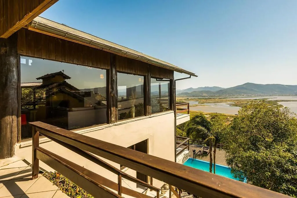 Holiday home Casa Lakshmi- Alto Padrao Com Vista Encantadora Garopaba